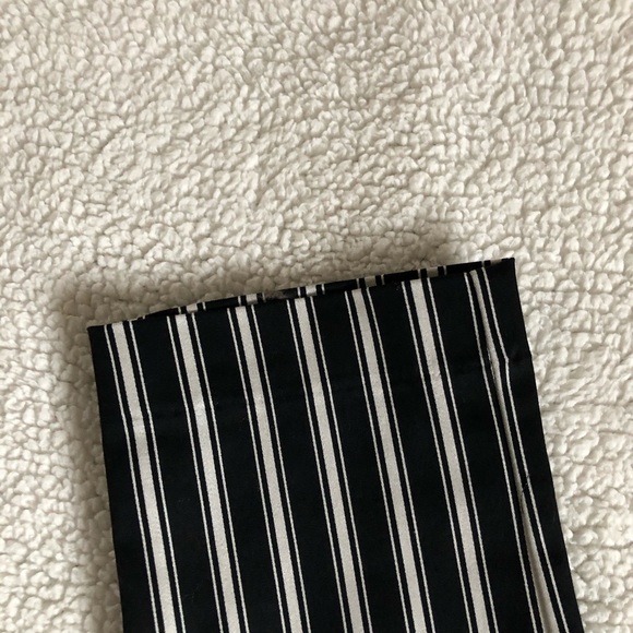 NOT FOR SALE RIGHT NOW! 
Black & White Striped Skinny Pants. H&M Size 14 - Picture 7 of 8